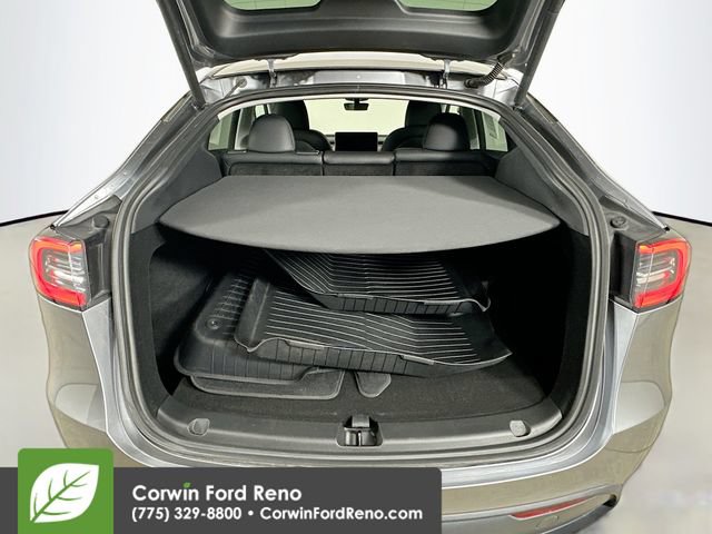 Used 2024 Tesla Model Y Long Range AWD/4WD image 24