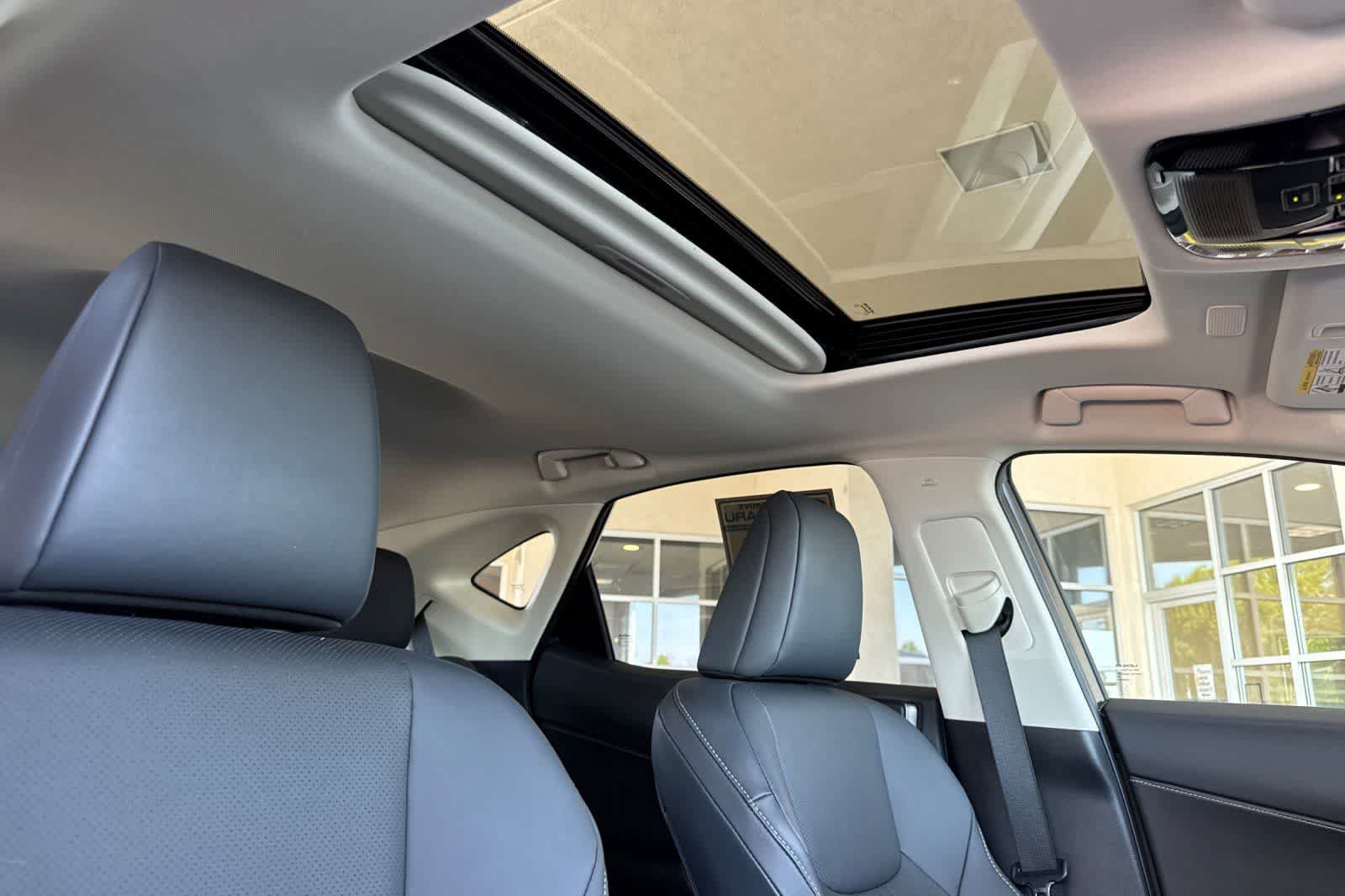 Used 2024 Lexus NX 350h AWD w/ Vision Package image 18