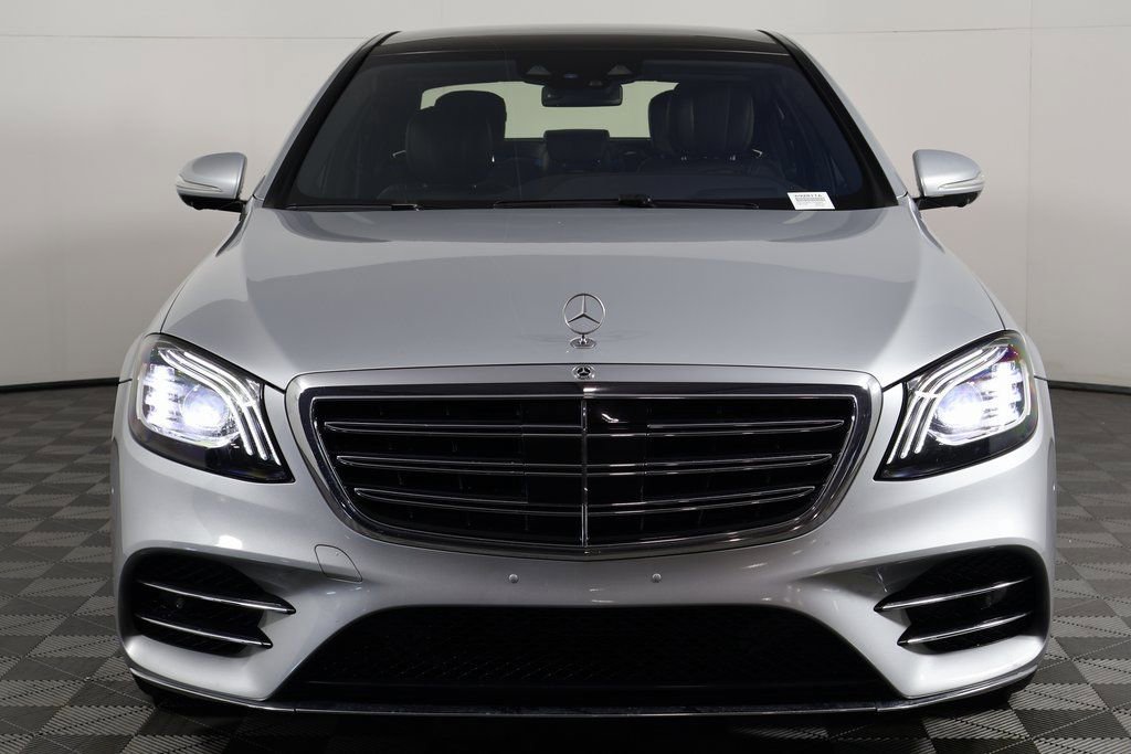 Used 2018 Mercedes-Benz S 560 Sedan image 2