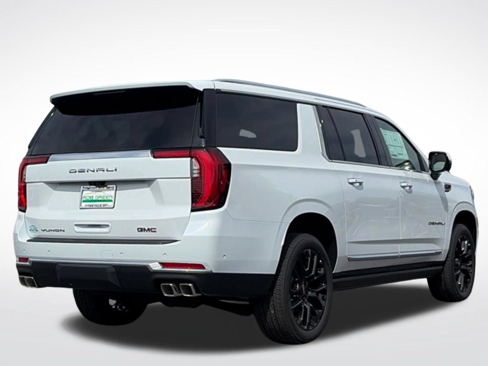 New 2026 GMC Yukon XL Denali w/ Denali Reserve Package AWD/4WD image 7
