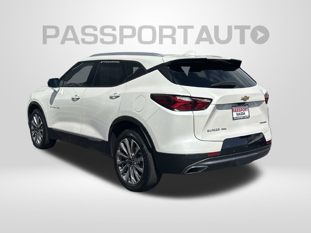 Used 2022 Chevrolet Blazer Premier w/ Enhanced Convenience Package AWD/4WD image 2