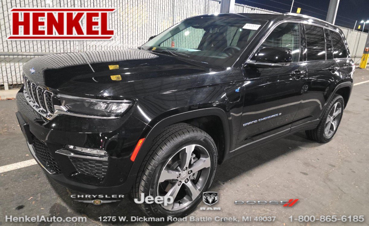 Used 2024 Jeep Grand Cherokee Limited 4xe w/ Luxury Tech Group II AWD/4WD image 1
