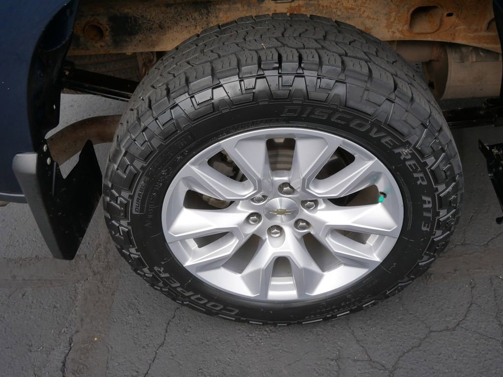 Used 2021 Chevrolet Silverado 1500 Custom image 8