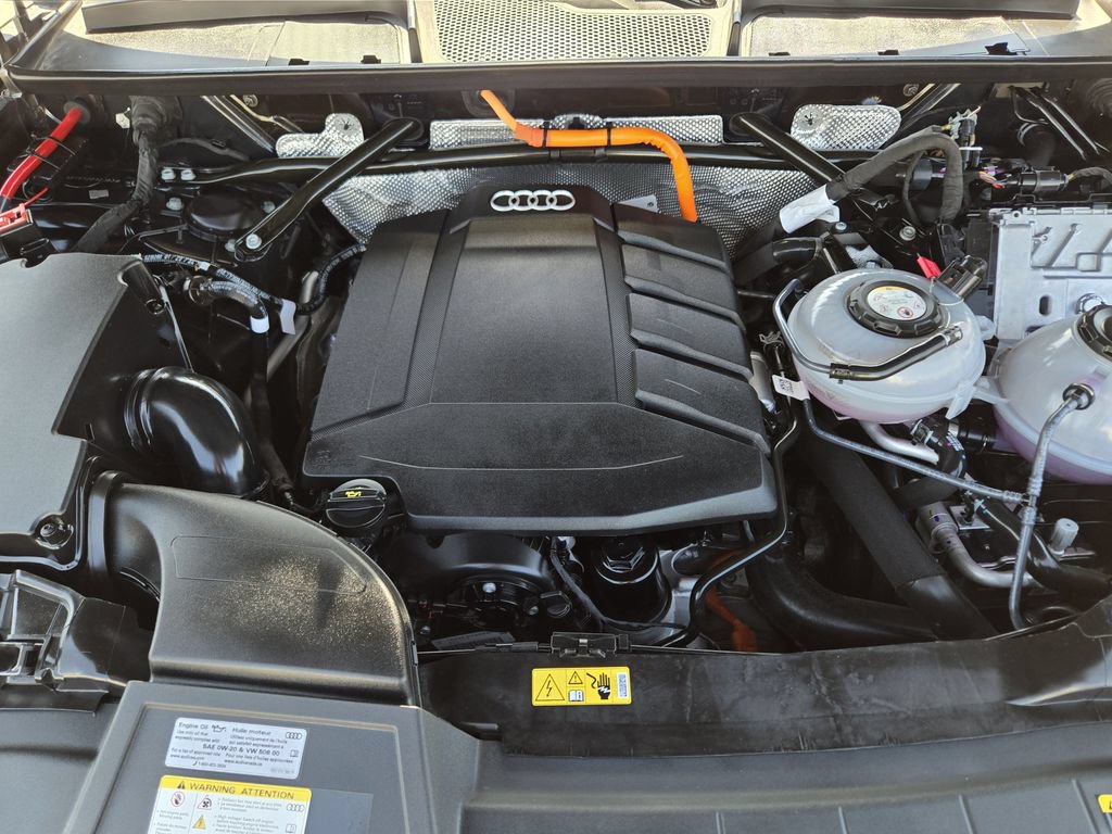 Certified 2025 Audi Q5 e Premium Plus AWD/4WD image 41