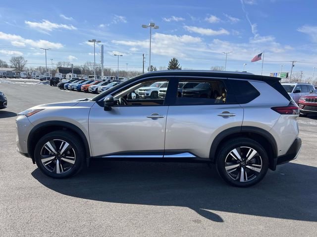 Used 2023 Nissan Rogue Platinum w/ Platinum Premium Package image 4