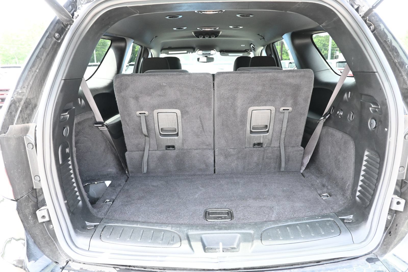 Used 2025 Dodge Durango GT RWD image 32