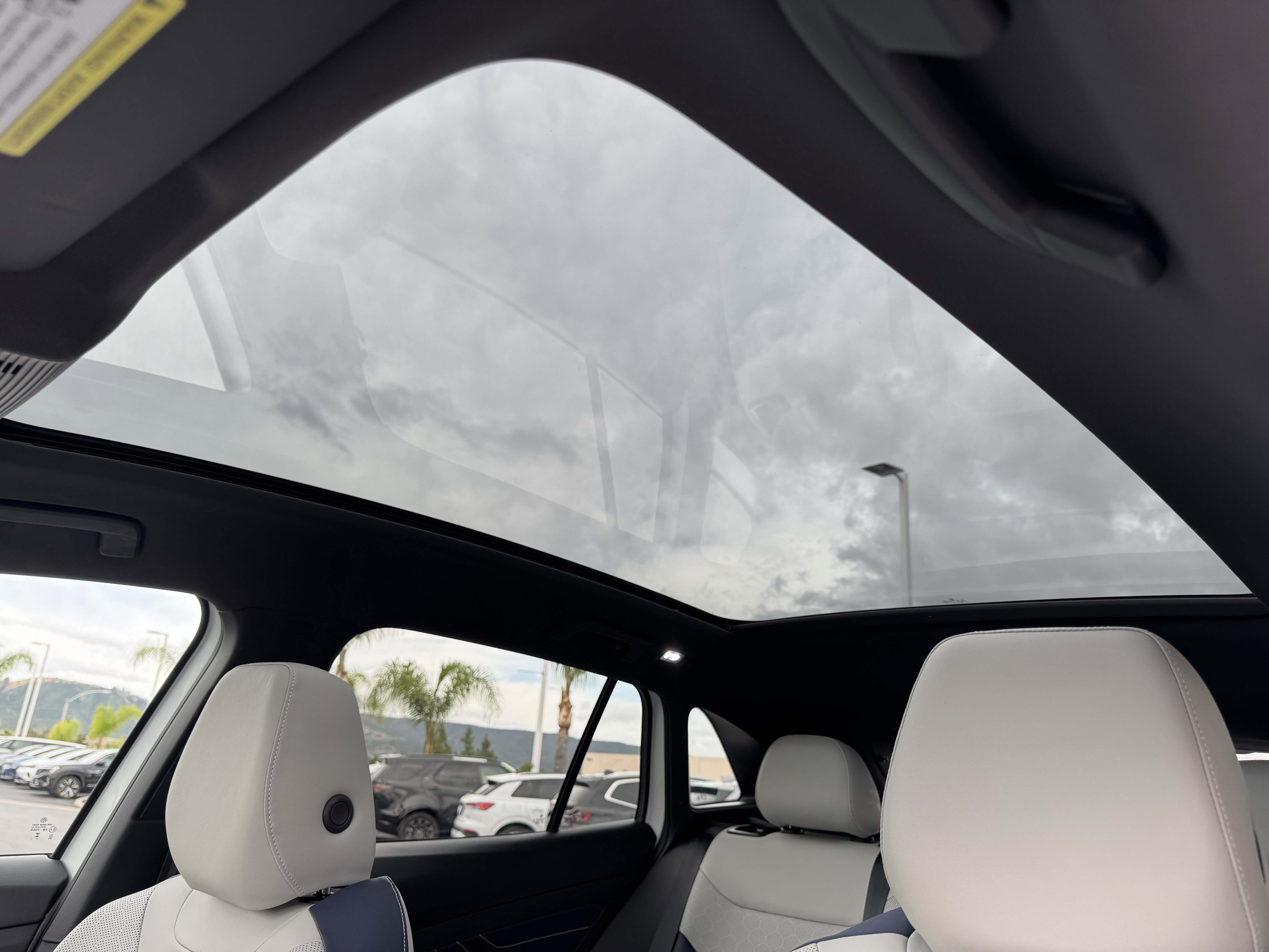 Certified 2023 Volkswagen ID.4 Pro S Plus image 31