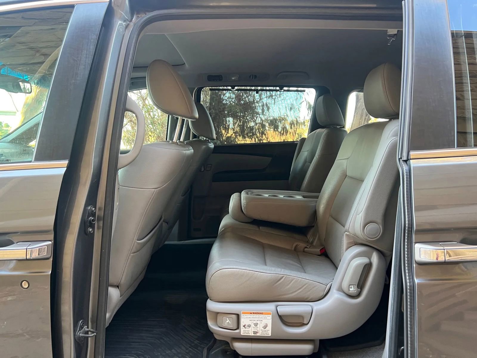 Used 2012 Honda Odyssey EX-L image 17