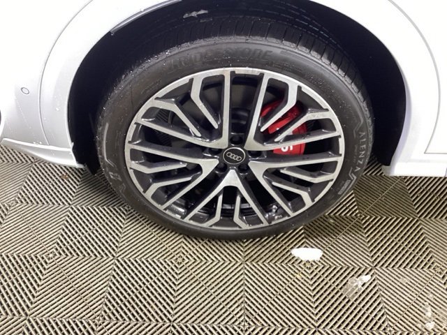 New 2025 Audi SQ5 Premium Plus image 9