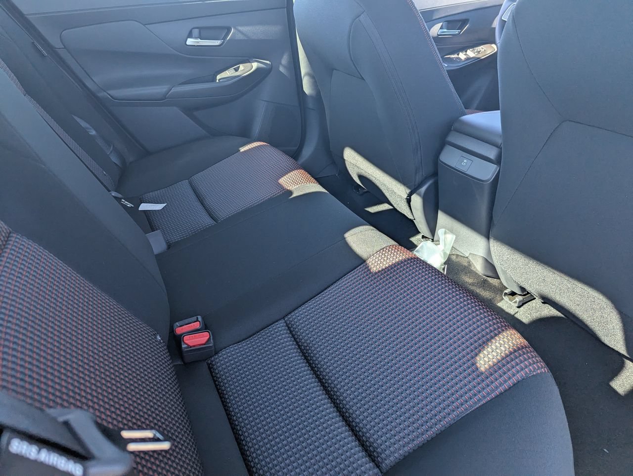 New 2027 Nissan Sentra SR w/ SR All Weather Package FWD image 25