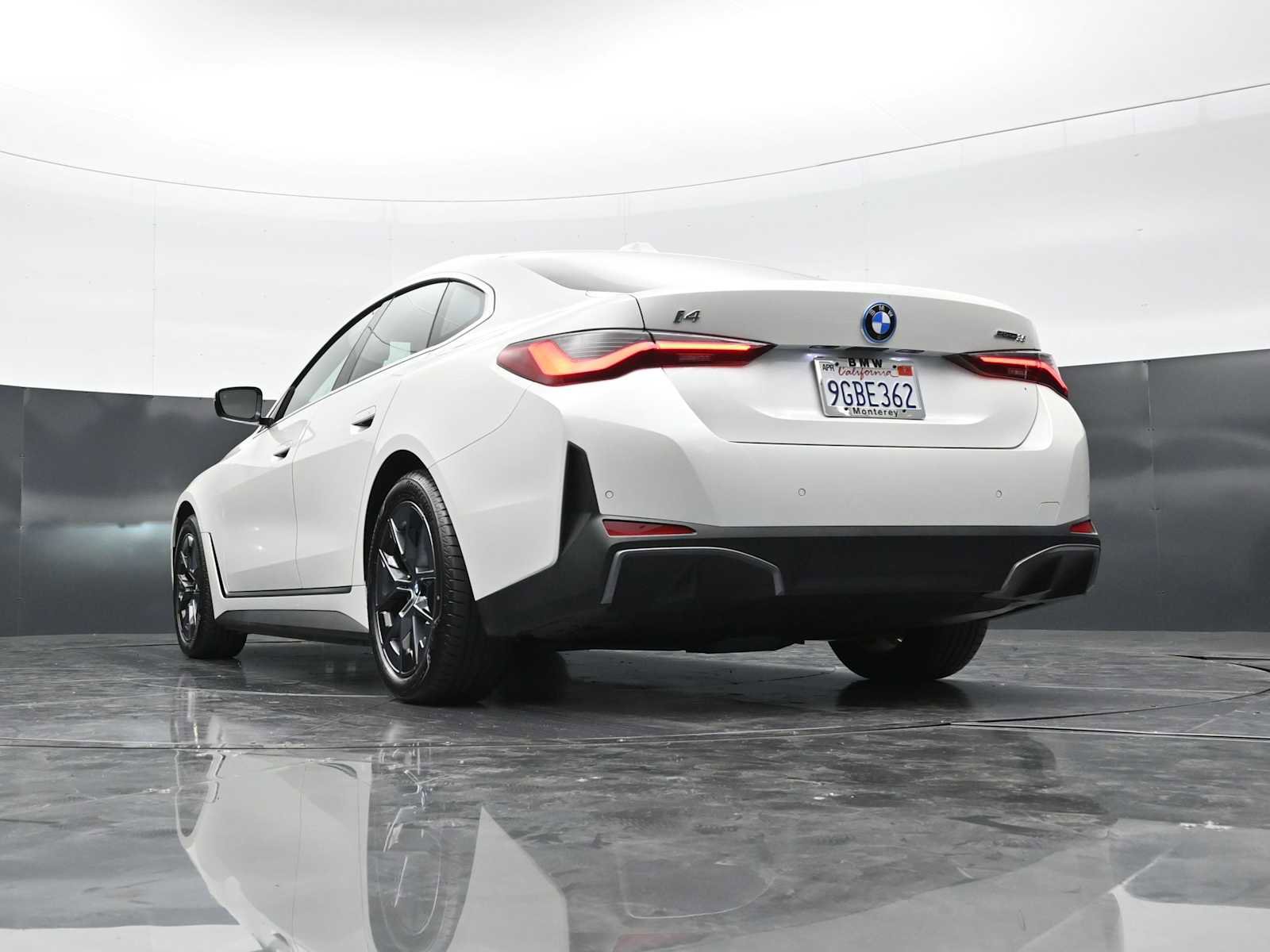 Certified 2023 BMW i4 eDrive35 RWD image 31