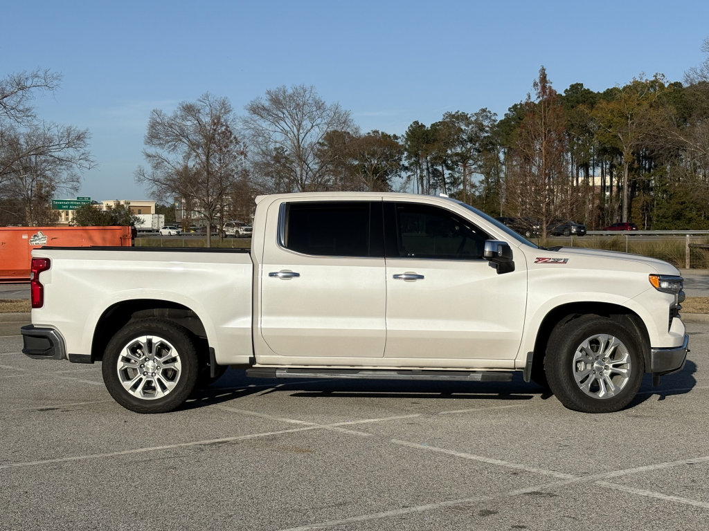 Used 2023 Chevrolet Silverado 1500 LTZ image 22