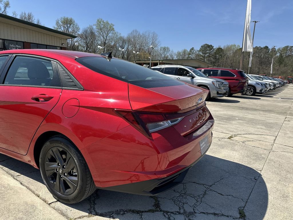 Certified 2023 Hyundai Elantra SEL image 14