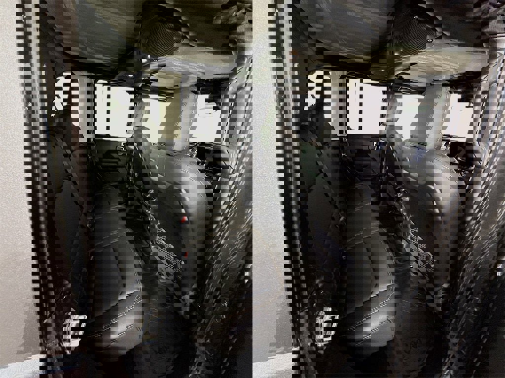 Used 2025 Jeep Wrangler Sahara w/ Safety Group image 18