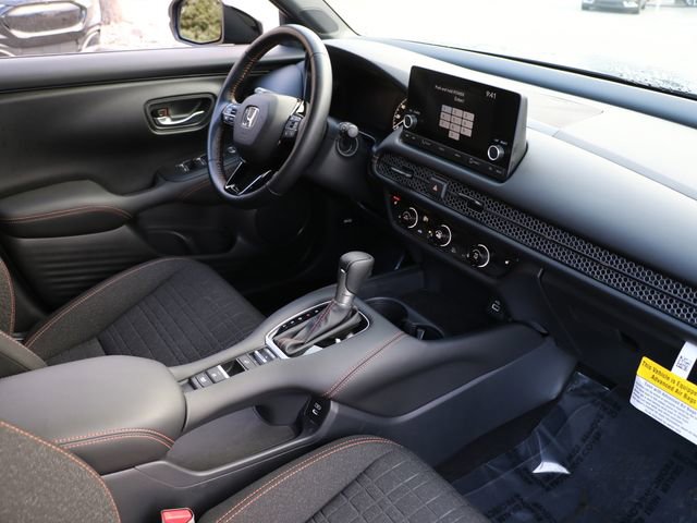 Used 2025 Honda HR-V Sport image 12
