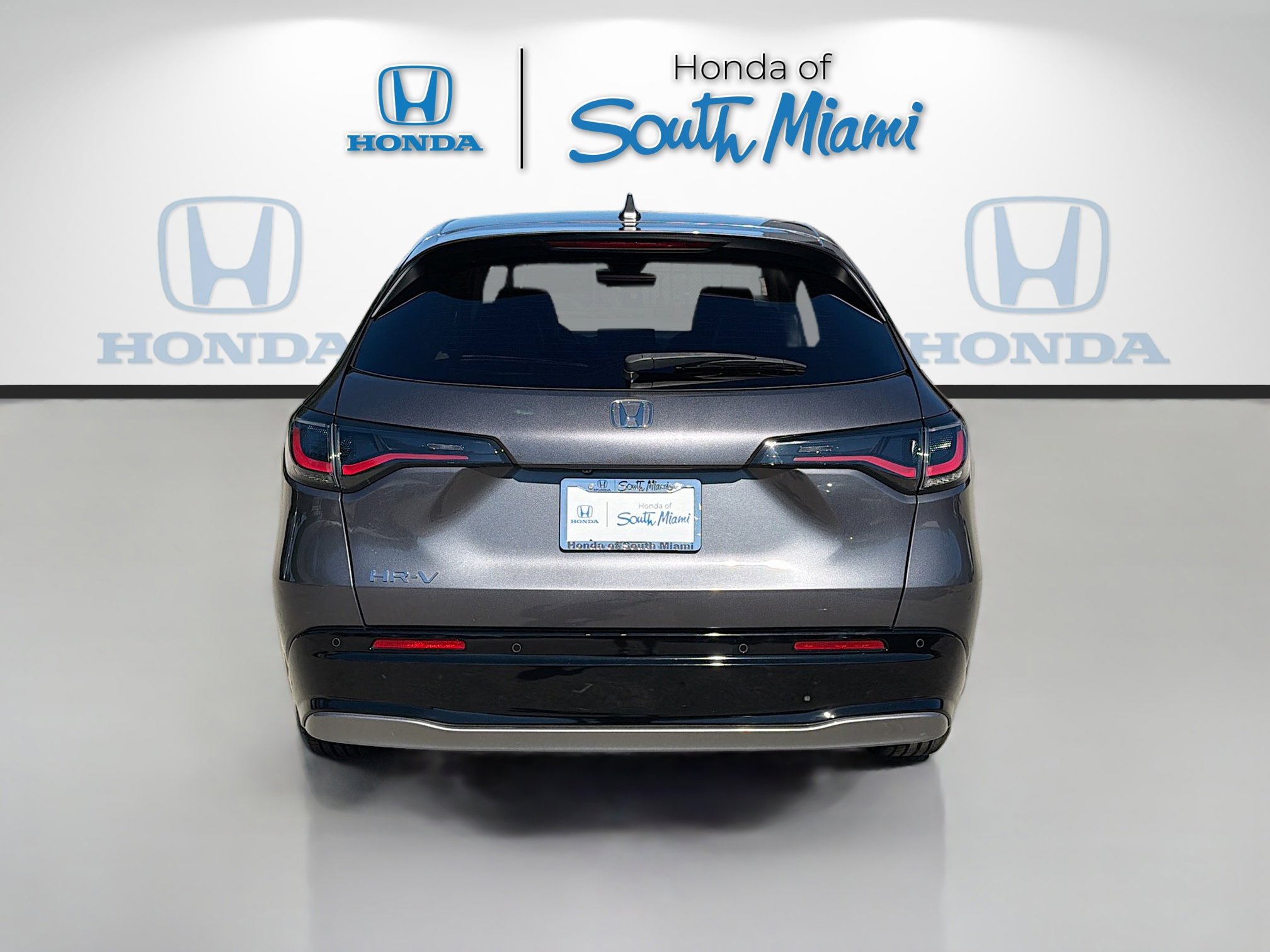 Used 2023 Honda HR-V EX-L image 6