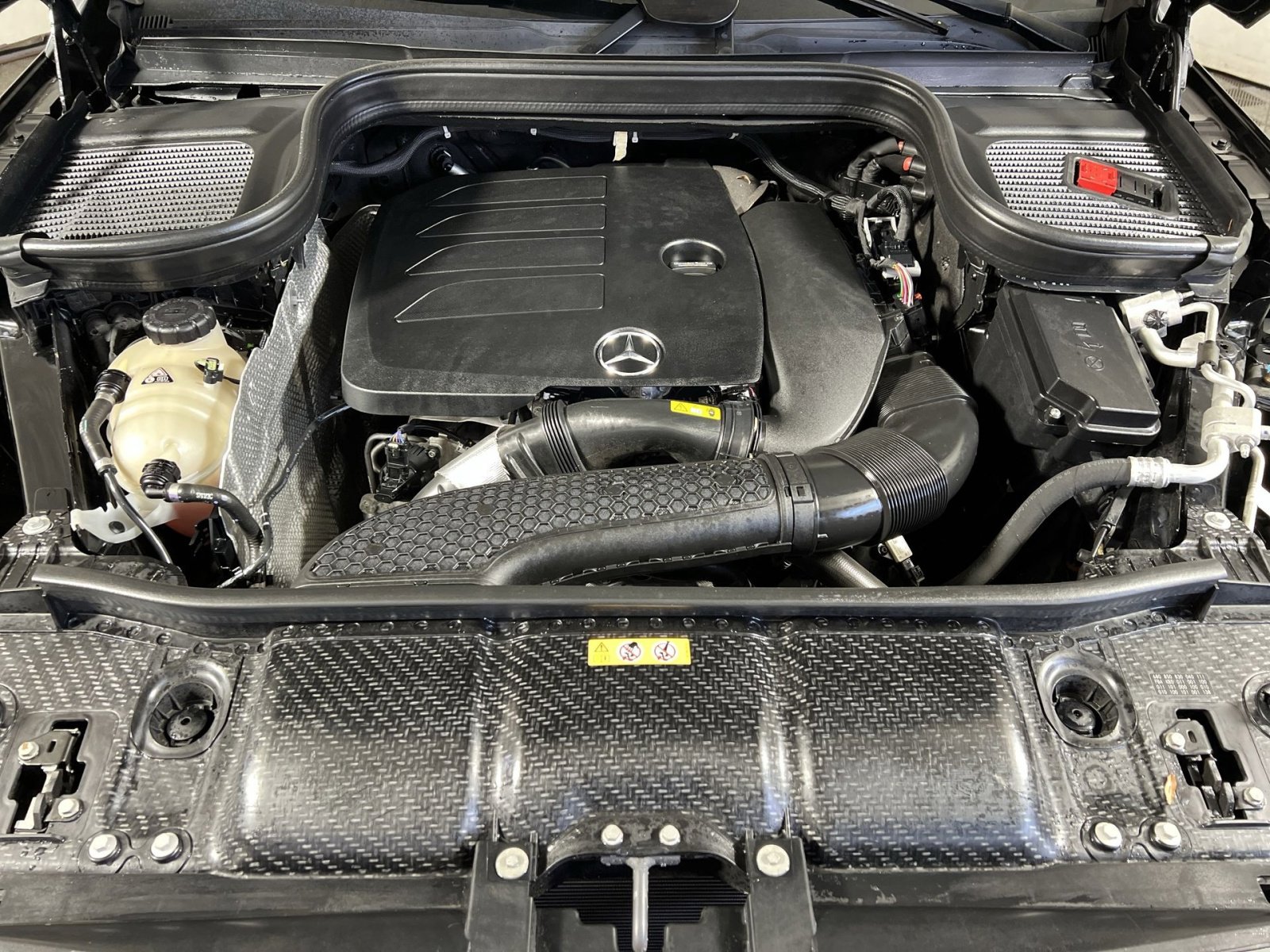 Used 2021 Mercedes-Benz GLE 350 4MATIC w/ Premium Package image 28