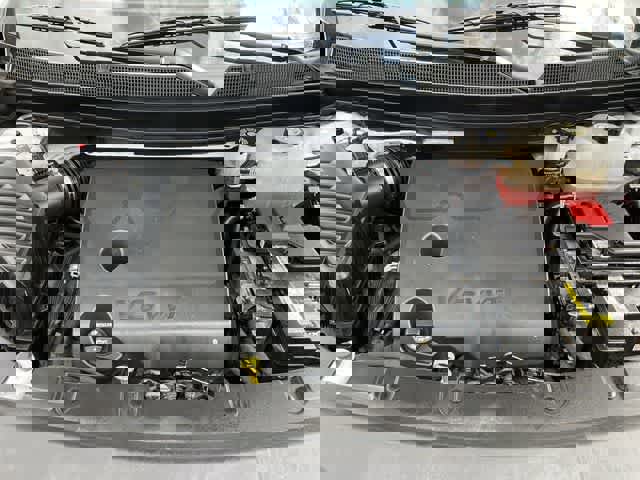 Used 2023 Chevrolet Traverse LT image 11