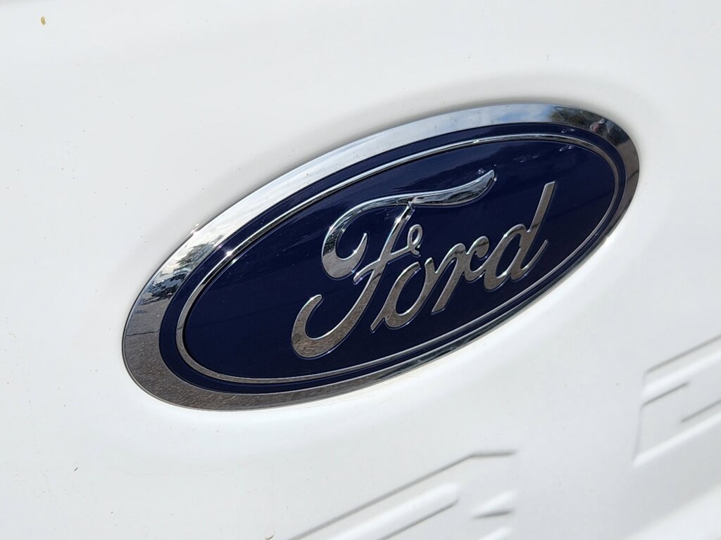 Used 2024 Ford F250 XL w/ XL Chrome Package image 10