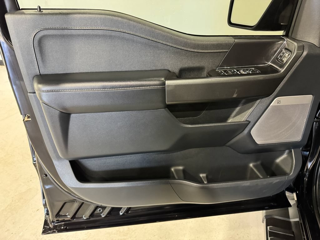 Used 2023 Ford F150 Lariat w/ Equipment Group 502A High AWD/4WD image 17