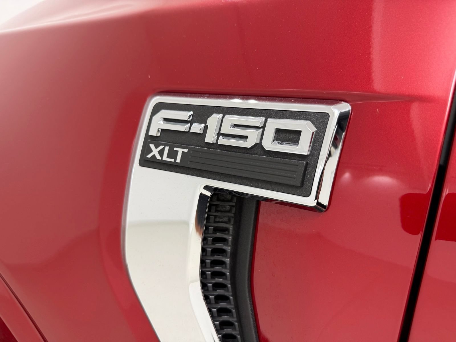 Used 2024 Ford F150 XLT w/ Equipment Group 302A MID AWD/4WD image 10
