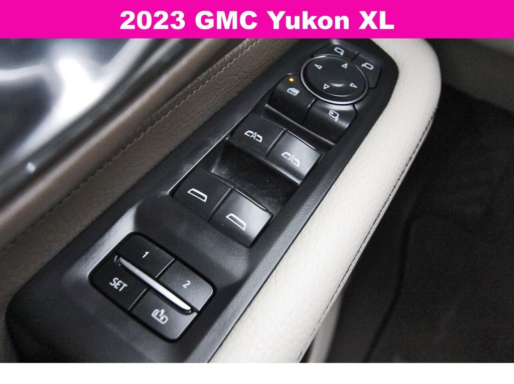 Used 2023 GMC Yukon XL Denali AWD/4WD image 21