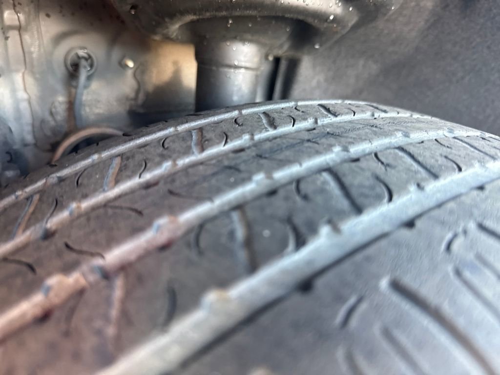 Used 2021 Toyota RAV4 XLE image 31