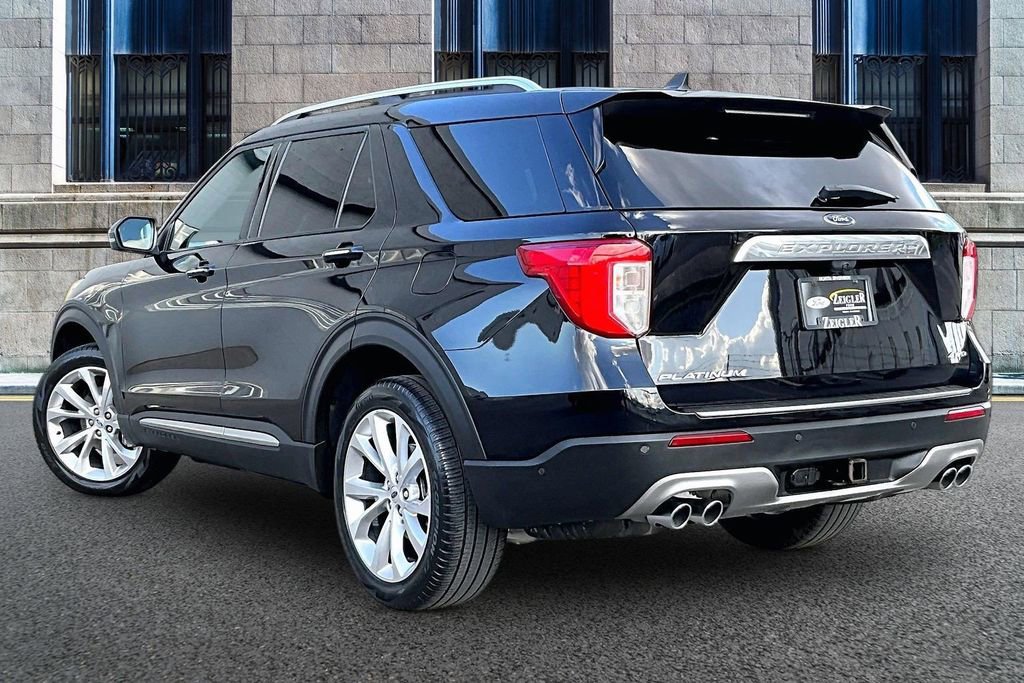 Used 2022 Ford Explorer Platinum w/ Equipment Group 601A image 10