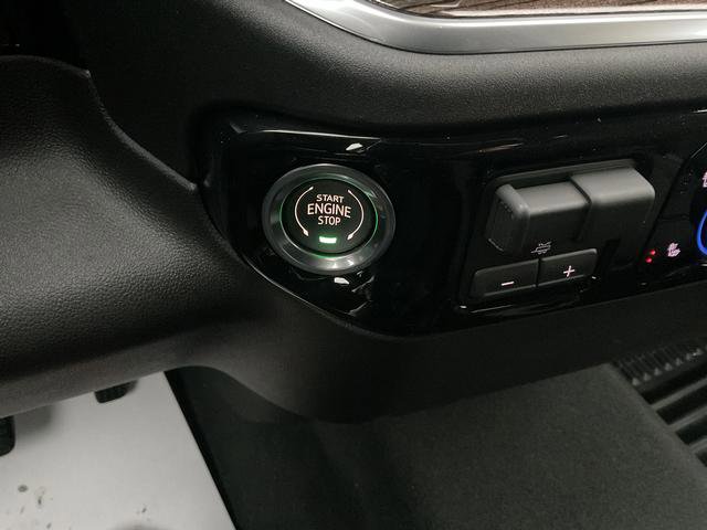 New 2026 Chevrolet Silverado 1500 LT image 18