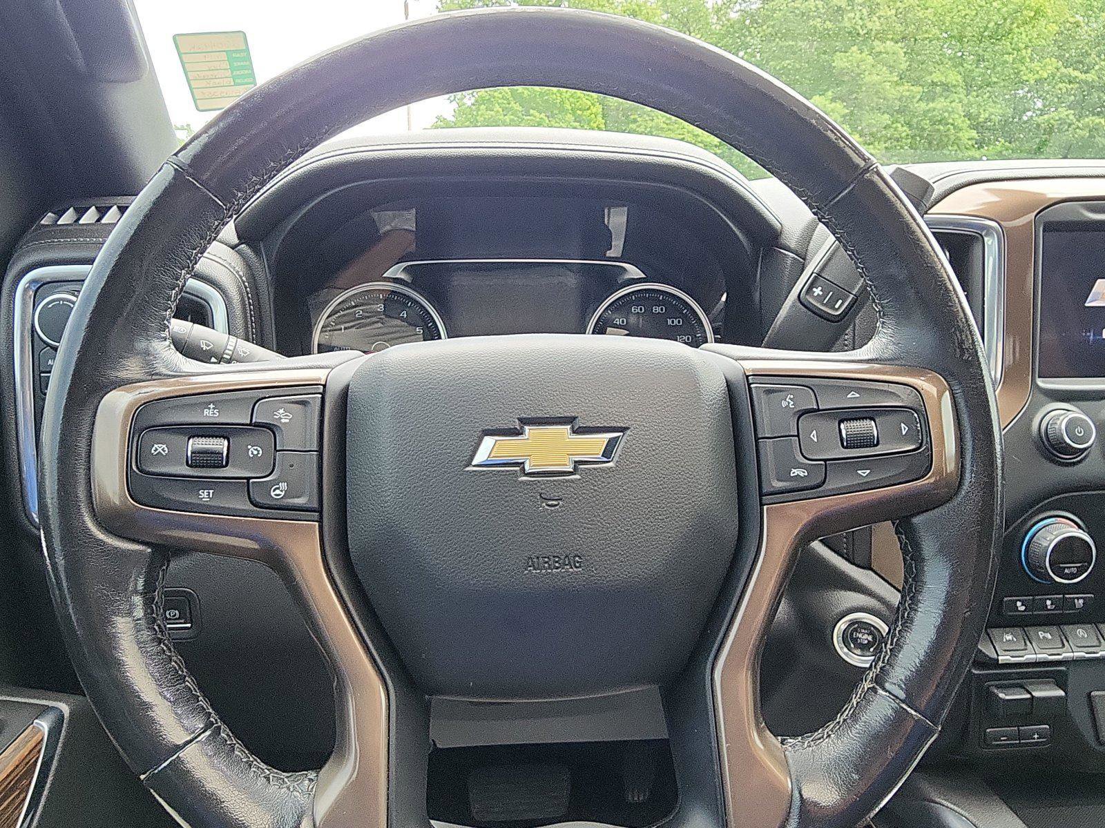 Used 2019 Chevrolet Silverado 1500 High Country w/ Technology Package AWD/4WD image 15