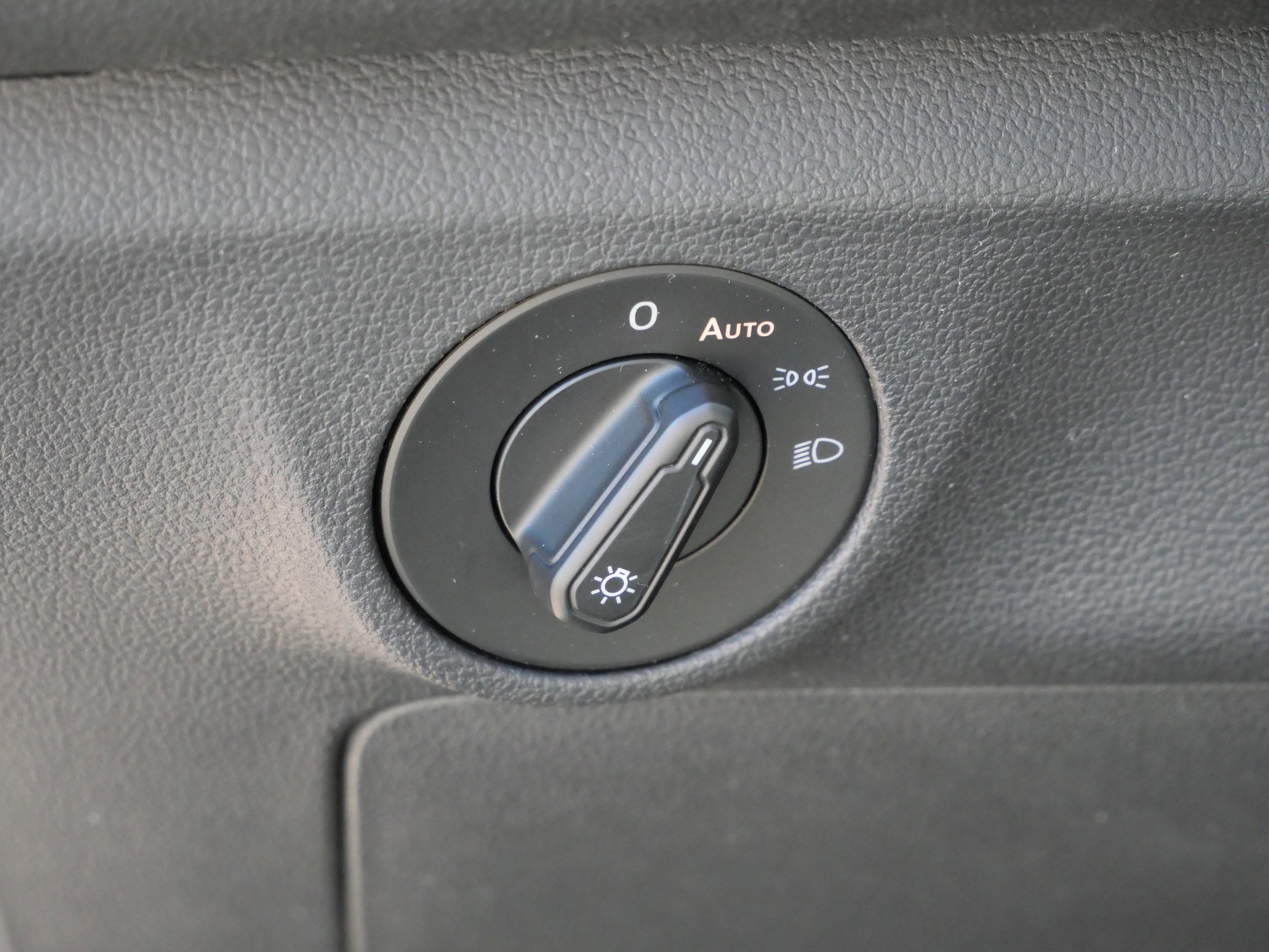 Certified 2020 Volkswagen Jetta S w/ Driver Assistance Package FWD image 22