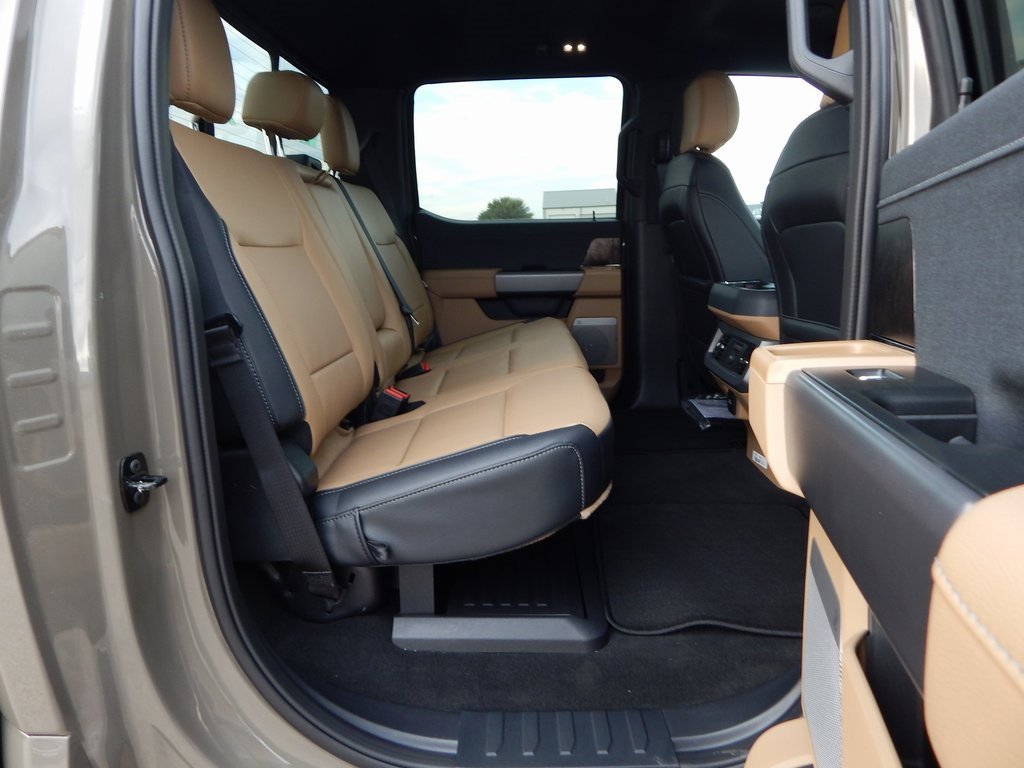 New 2026 Ford F250 4x4 Crew Cab Super Duty image 15