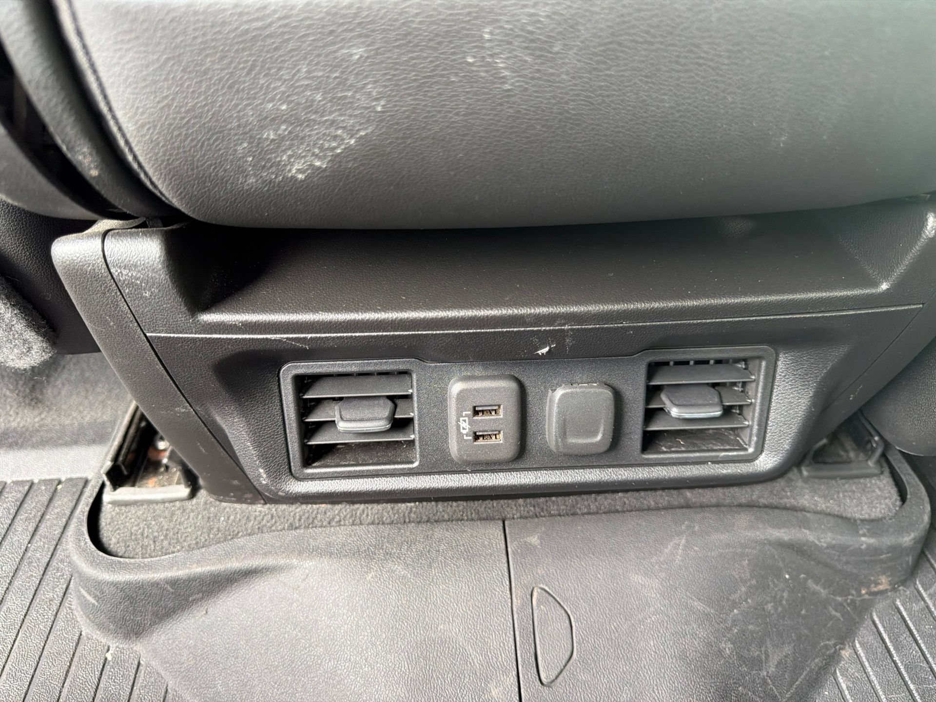 Used 2022 Chevrolet Silverado 3500 LTZ AWD/4WD image 20