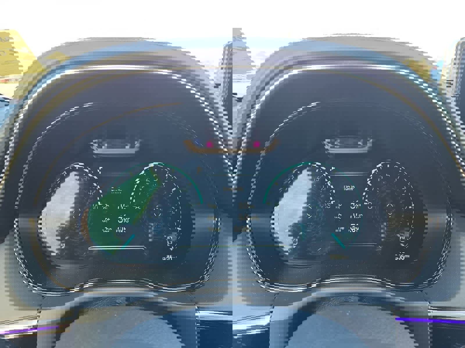 Used 2023 Genesis GV70 2.5T w/ Sport Prestige Package image 34