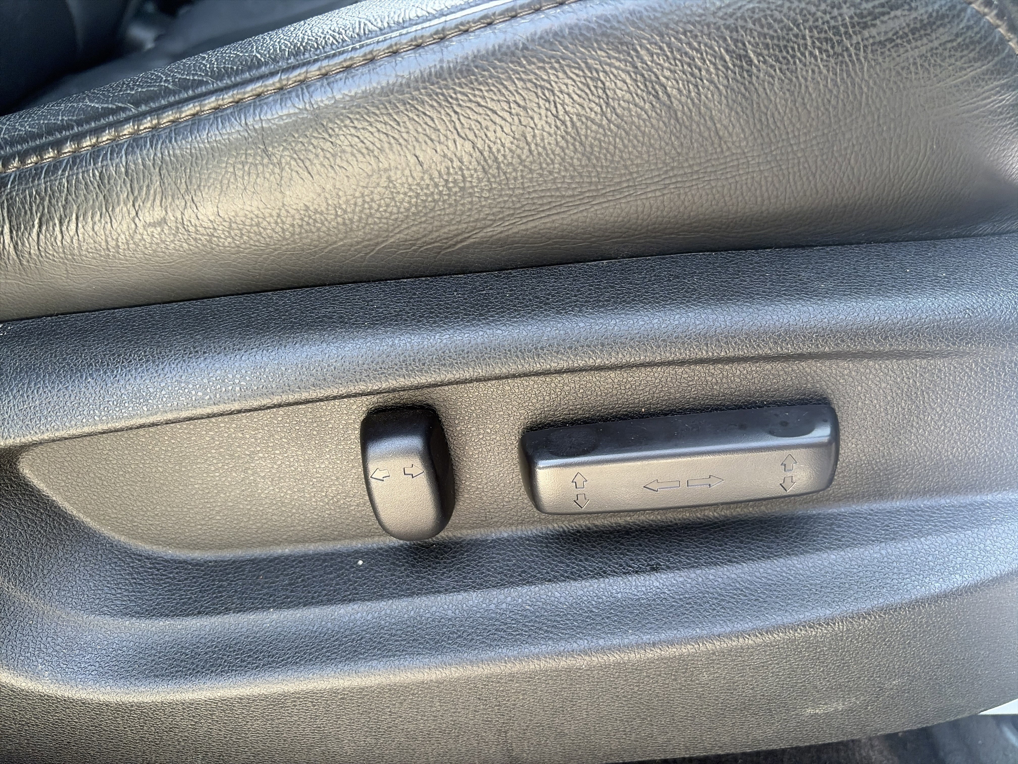 Used 2018 Acura MDX SH-AWD image 32