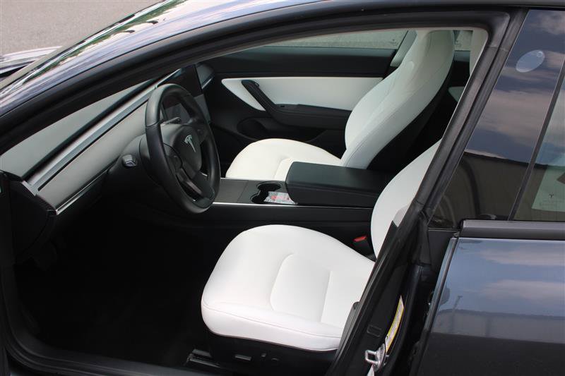 Used 2018 Tesla Model 3 Mid Range RWD image 9