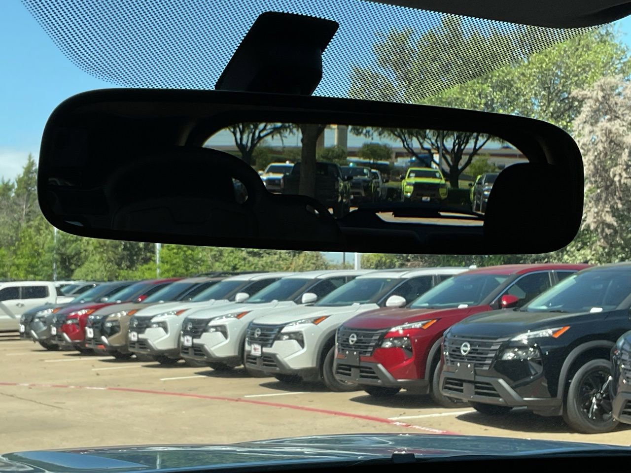 New 2026 Nissan Rogue SL image 30