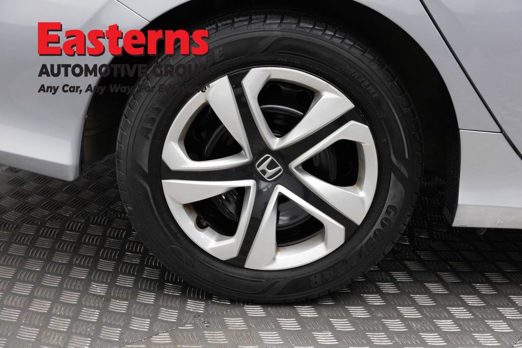 Used 2019 Honda Civic LX image 28