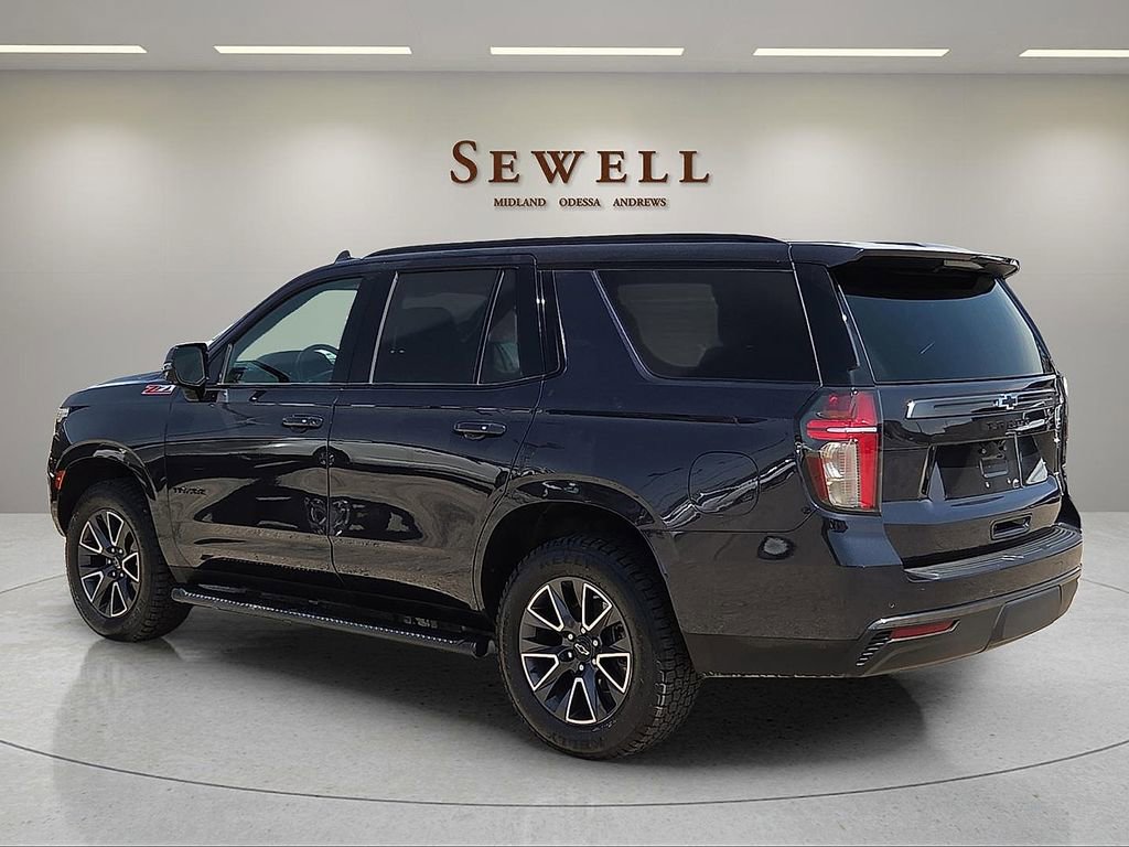 Used 2022 Chevrolet Tahoe Z71 w/ Luxury Package AWD/4WD image 3