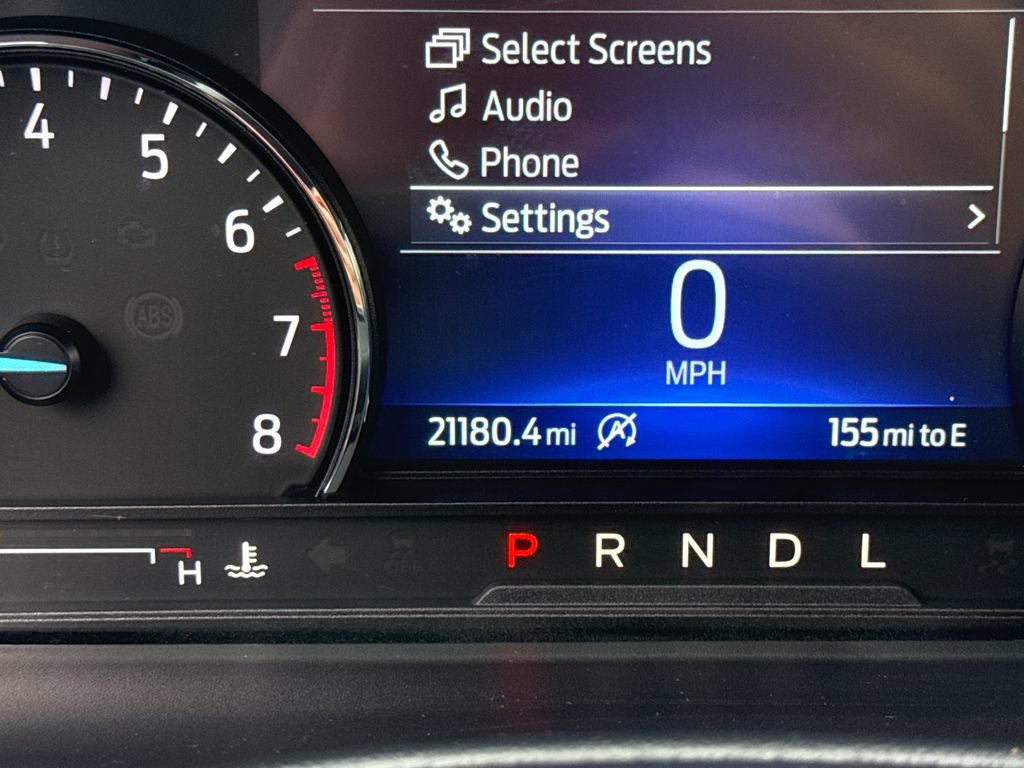Used 2024 Ford Explorer XLT w/ Equipment Group 202A AWD/4WD image 44