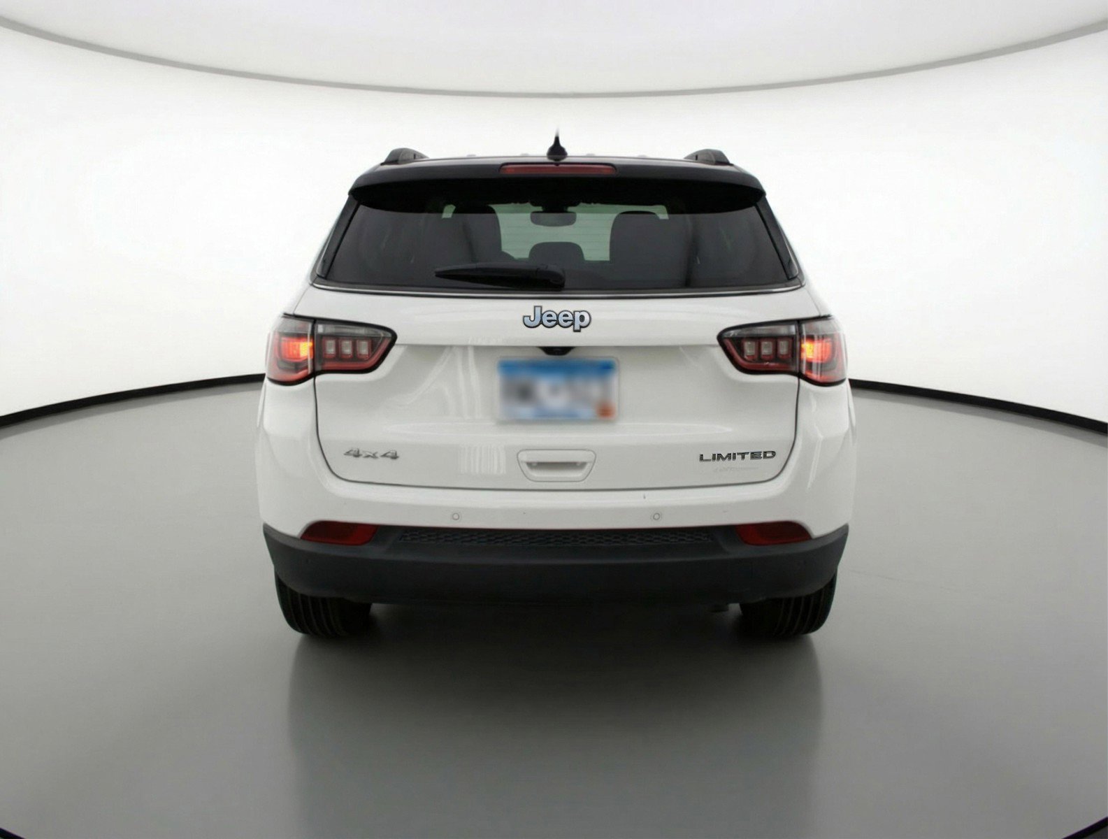 Used 2025 Jeep Compass Limited AWD/4WD image 7