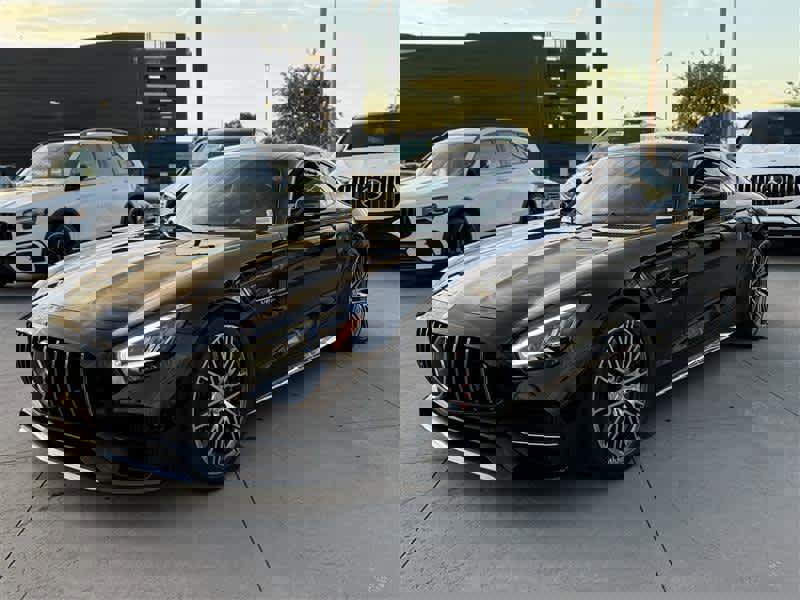 Used 2020 Mercedes-Benz AMG GT C image 2