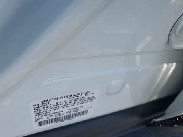 Certified 2026 Nissan Leaf Platinum+ w/ Floor Mat Package (Platinum+) FWD image 27