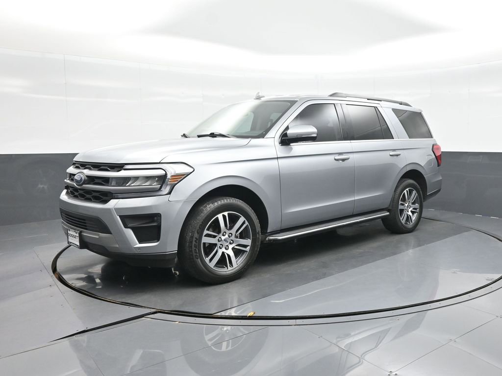 Used 2022 Ford Expedition XLT image 21