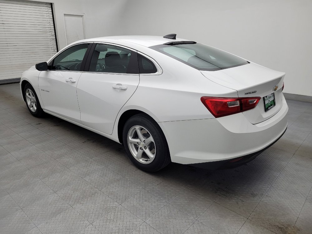 Used 2018 Chevrolet Malibu LS image 3