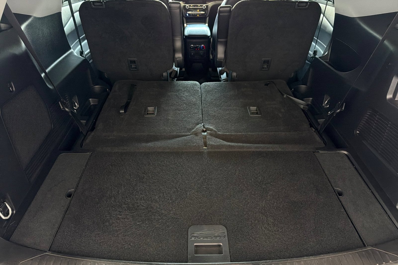 Certified 2023 Ford Explorer Limited RWD image 15