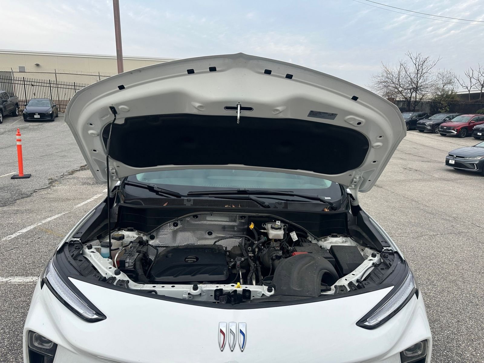 Used 2025 Buick Encore GX Preferred image 30