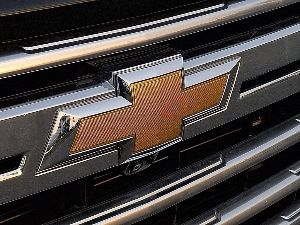 Used 2024 Chevrolet Silverado 3500 High Country w/ High Country Premium Package AWD/4WD image 29