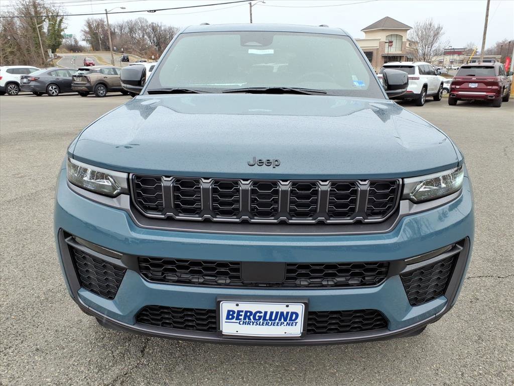 New 2026 Jeep Grand Cherokee Limited image 9