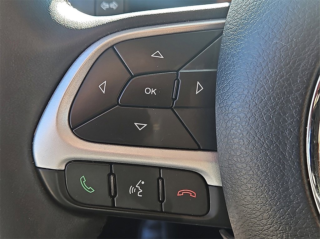 Used 2020 Jeep Renegade Latitude image 24